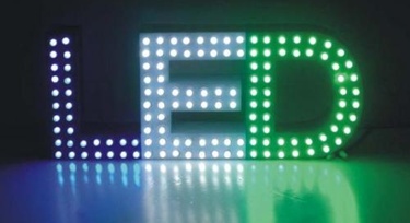LED產(chǎn)業(yè)供過(guò)于求比率上升，LED點(diǎn)光源廠家2016年該怎么走