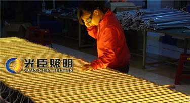 網(wǎng)絡(luò)詢盤激增，光臣照明LED線條燈訂單暴漲