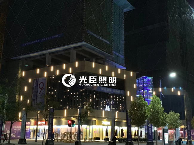 商業(yè)廣場亮化，DMX512點光源打造星空閃爍效果