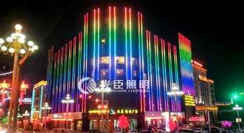 甘肅商場外墻亮化，全彩線條燈屏效果