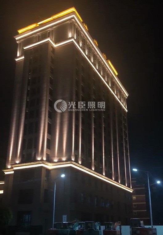投光燈亮化